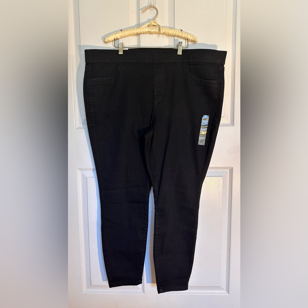 NWT Sonoma Jegging Black Pants NWT Size 22W